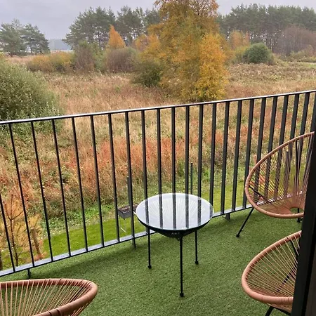 E&k Apartamentai Su Sildomu Baseinu Kieme דירה פלאנגה