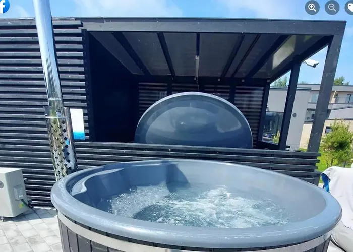 E&k Apartamentai Su Sildomu Baseinu Kieme * Palanga